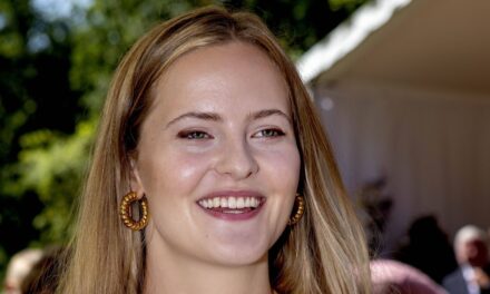 Rencontrez la princesse Marie Caroline de Liechtenstein – son fiancé, son travail glamour et la valeur nette stupéfiante de la famille