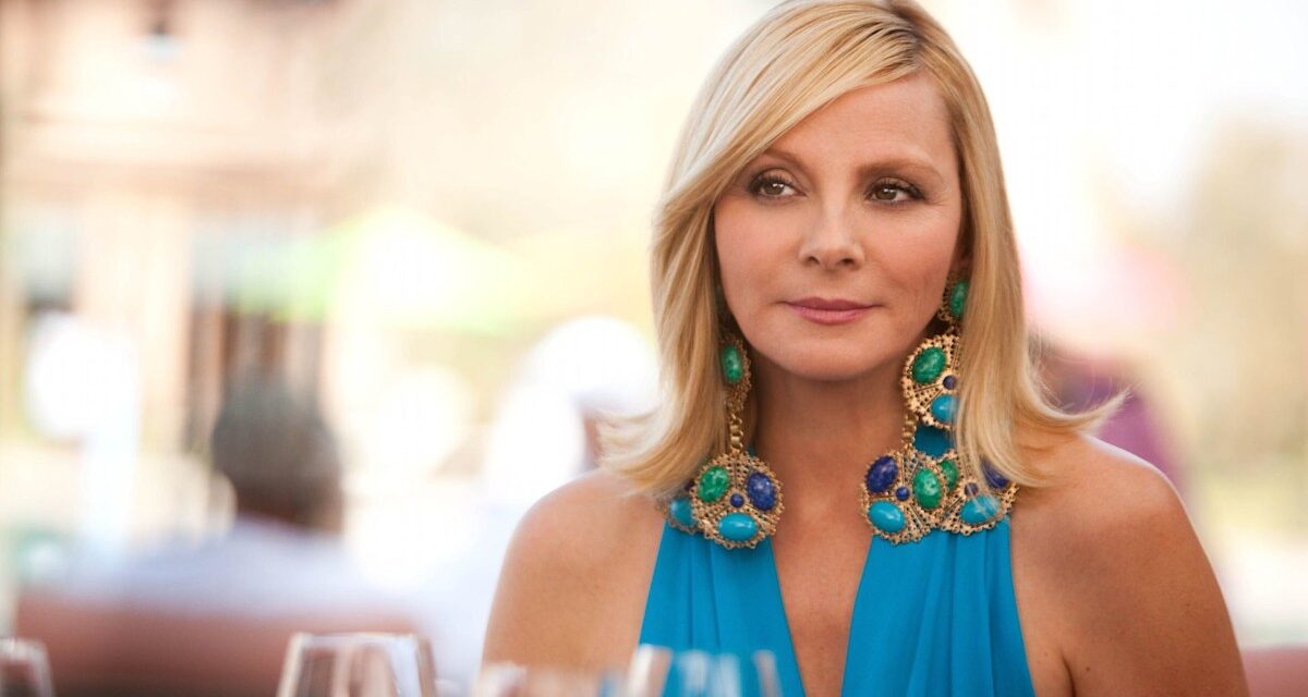 La frénésie des fans de Kim Cattrall Sparks Sparks After et juste comme cette annulation