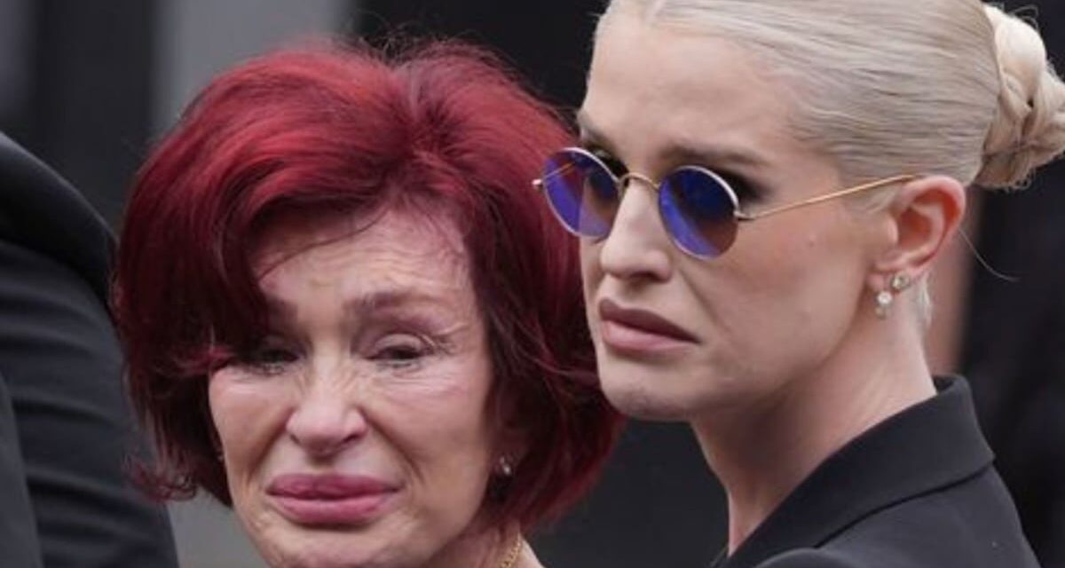 La réponse déchaînée de Kelly Osbourne au commentaire «irrespectueux» de la célèbre star sur la mort de papa Ozzy