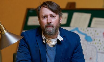 Émission bien-aimée David Mitchell étiquetée «  Comédie à son meilleur  » obtient une mise à jour décevante
