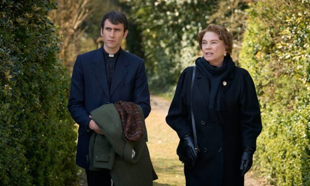 Les fans de Massomer Murders ne pourront pas résister au meurtre avant Evensong