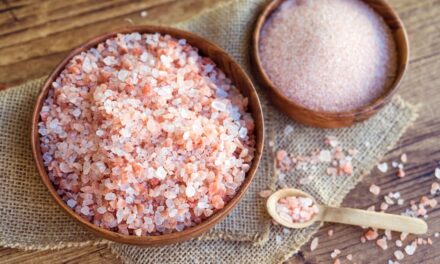 Demandez à un nutritionniste: la consommation de sel rose peut-elle vous aider à perdre du poids?