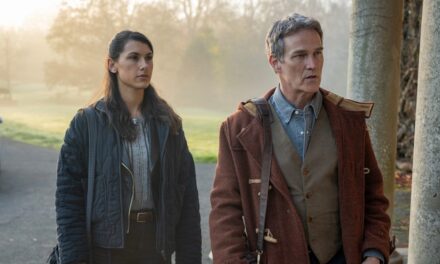 Les fans de théâtre détective adoreront la série de crimes «convaincante» avec Shetland Star