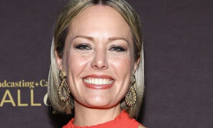 L&rsquo;apparence publique du post de Dylan Dreyer d&rsquo;aujourd&rsquo;hui est le niveau suivant comme le montre une figure tonique dans une petite jupe et des talons