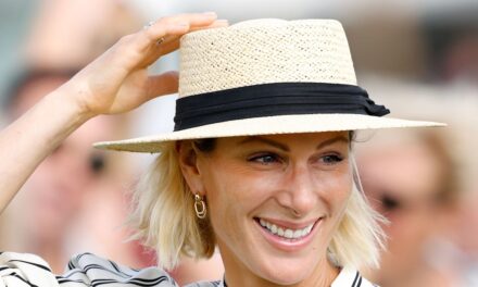 La coordonnée cintrée de Zara Tindall «  adoucit la combinaison de puissance traditionnelle  » pour 2025