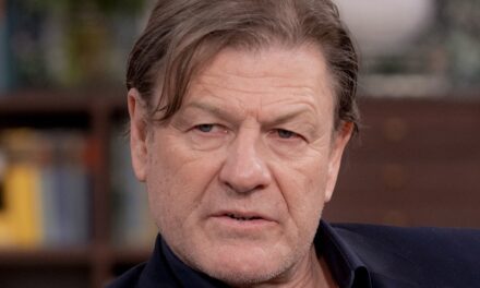 Sean Bean se transforme en «  Roguish Outlaw  » dans le rôle de Robin Hood qui virera les fans de Game of Thrones