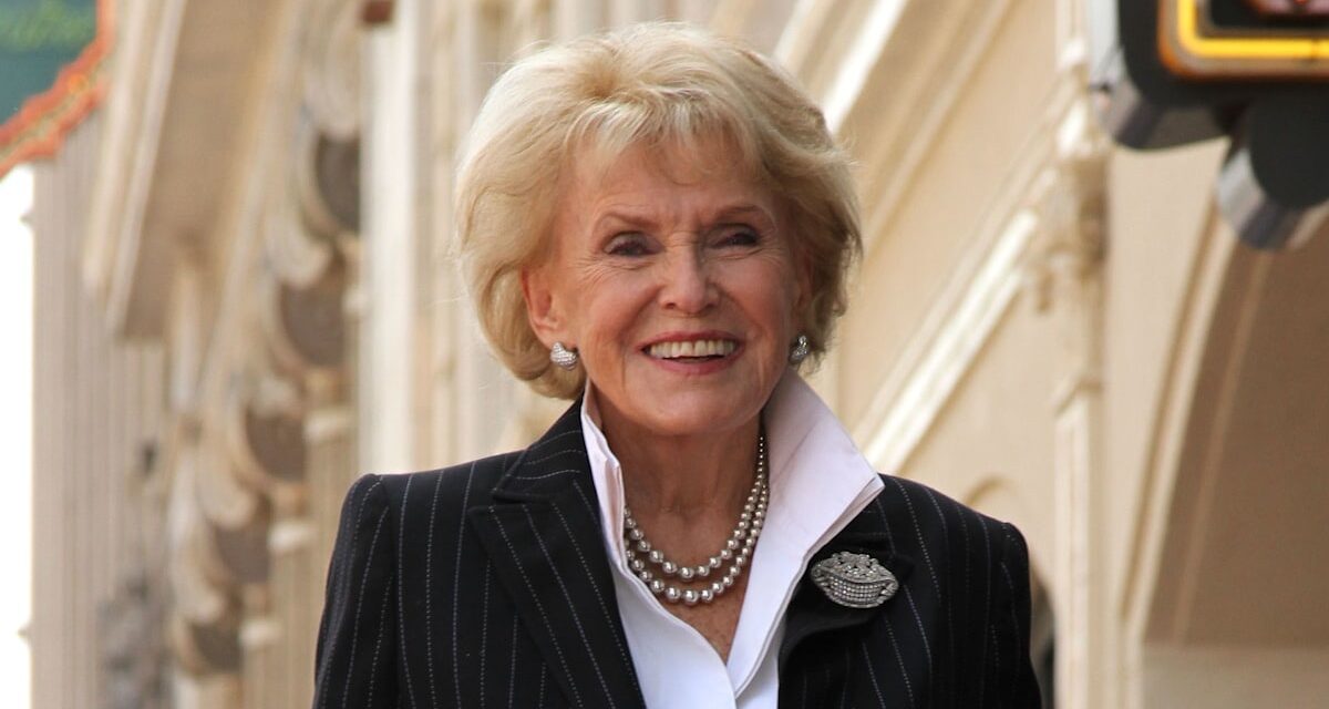 Broadway Star meurt de 101 ans après des décennies sous les projecteurs