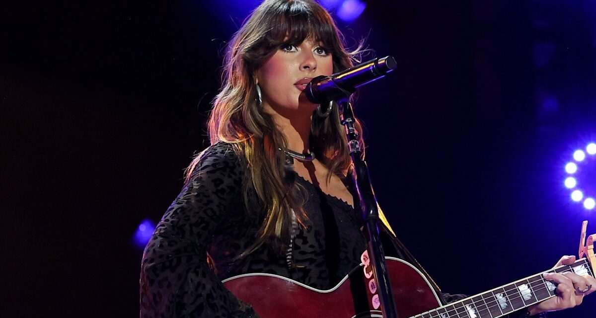 La star de la musique country prend la «décision difficile» pour arrêter la tournée alors qu&rsquo;elle «  combat la maladie  »