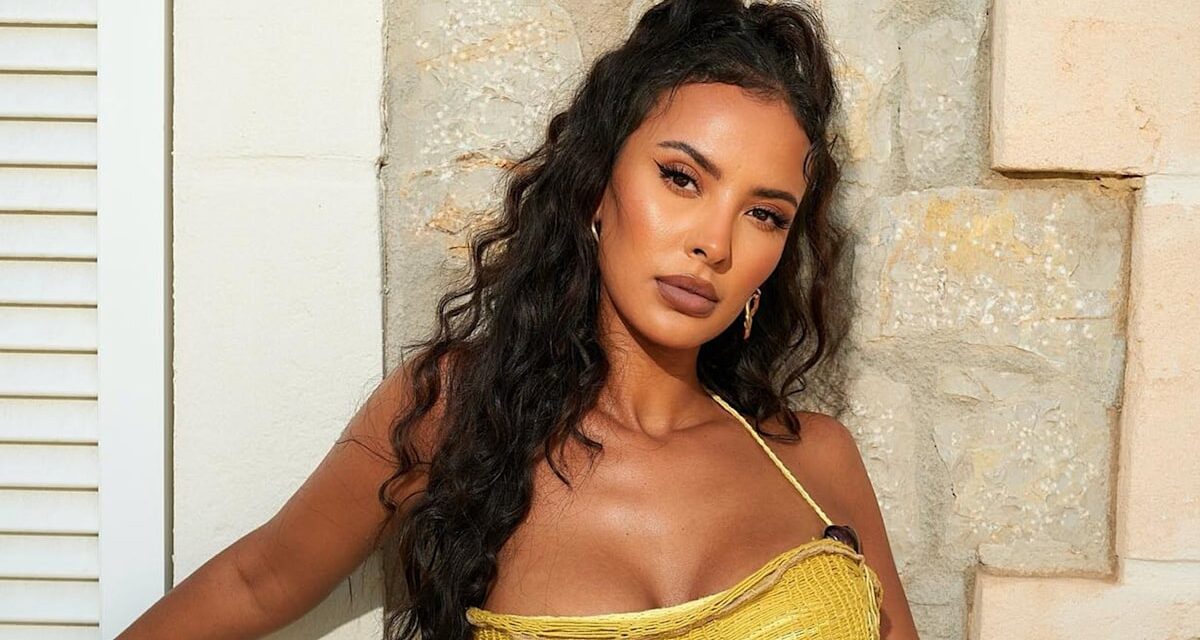 Maya Jama&rsquo;s Love Island Semi-Final Tiny Mini Robe est un rêve de vacances d&rsquo;été