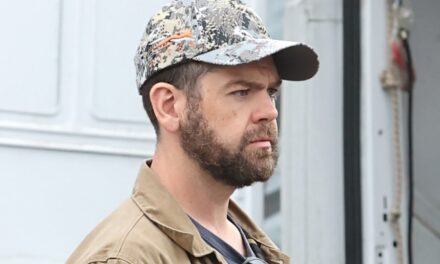 Jack Osbourne fait un retour émotionnel à Spotlight en l&rsquo;honneur de papa Ozzy Osbourne