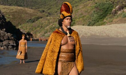 Les fans sont «  obsédés  » par le chef de la guerre d&rsquo;Apple TV + le saluant « vraiment révolutionnaire »