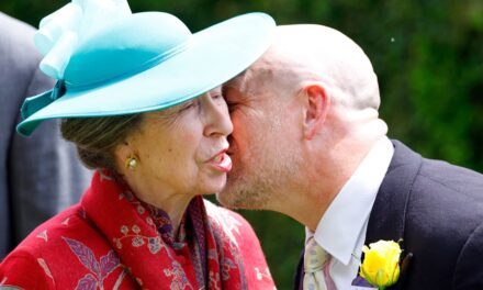 Les meilleurs instants de belle-mère de la princesse Anne avant le mariage en famille