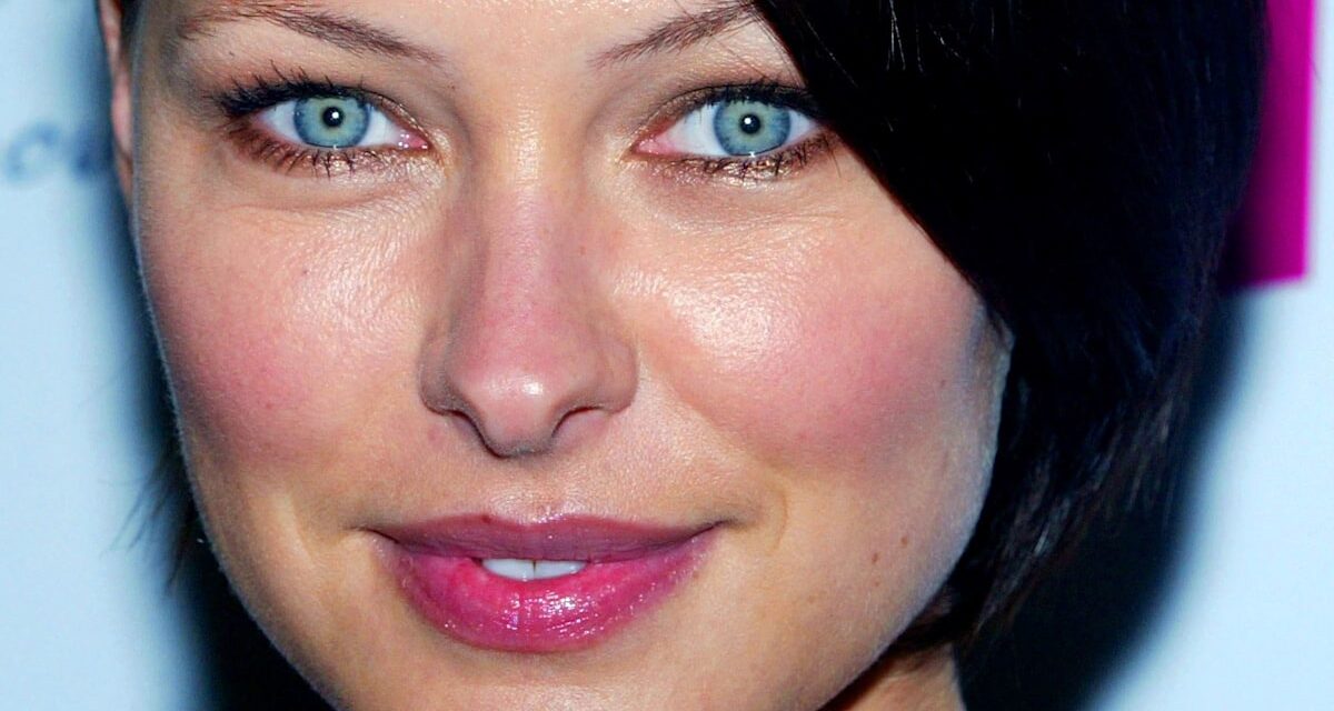Emma Willis à face fraîche n&rsquo;a pas vieilli par jour depuis 20 ans – voici la preuve