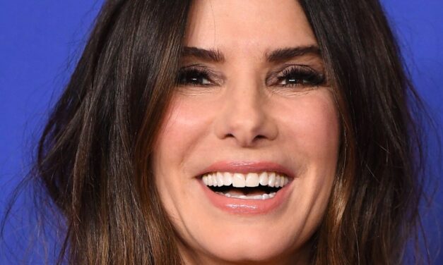 Sandra Bullock repérée à Londres Tourling Practical Magic 2 – Inscriptions des images