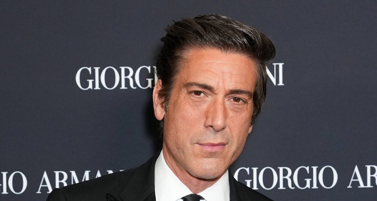 La règle stricte de David Muir qui le distingue des autres visages célèbres