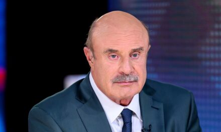 Le procès de 500 millions de dollars du Dr Phil par mois après le dépôt de la faillite – un expert juridique décompose les «  préoccupations de réputation  »