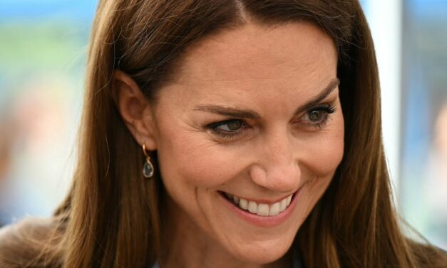 Topshop 2025 me fait chercher vinton les robes de bonne affaire de Kate Middleton