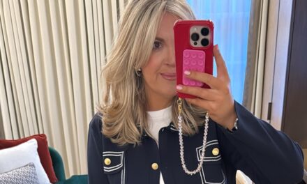 Je suis moyen, j&rsquo;ai 41 ans et j&rsquo;adore la mode – c&rsquo;est la formule de tenue qui fonctionne pour moi