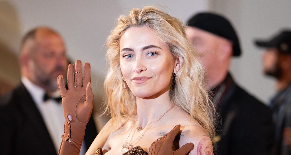 Paris Jackson fait tourner les têtes avec un parrain célèbre suivant le chagrin