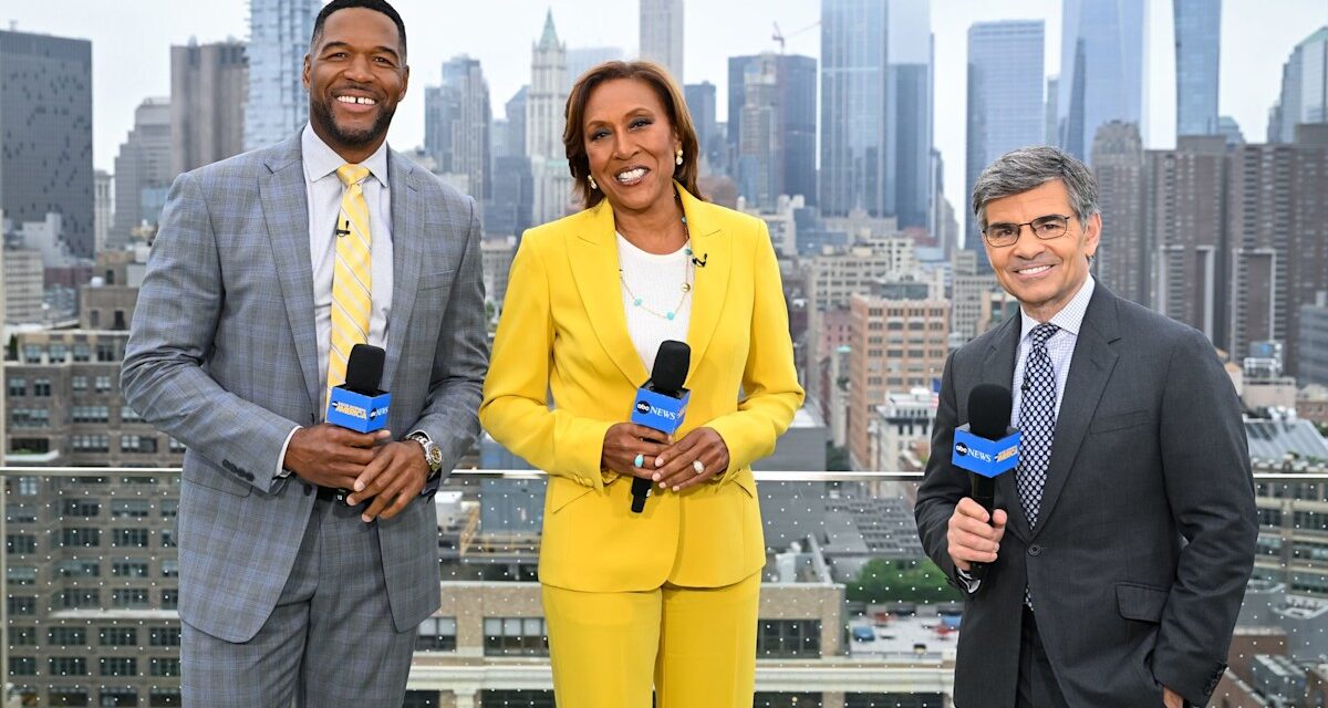 GMA remplace les trois hôtes bien-aimés alors que les ancres disparaissent du spectacle avant le week-end de vacances