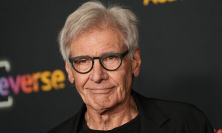 Harrison Ford partage les détails de l&rsquo;apparence «extraordinaire» de la rétrécissement de Michael J Fox – exclusif