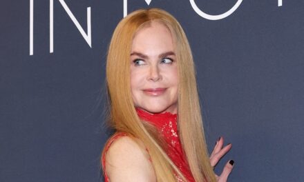 Nicole Kidman présente des boucles naturelles sauvages dans des photos de vacances somptueuses