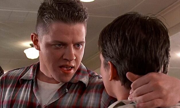 Back to the Future Star semble méconnaissable aujourd&rsquo;hui 2 ans après la réunion de Michael J Fox