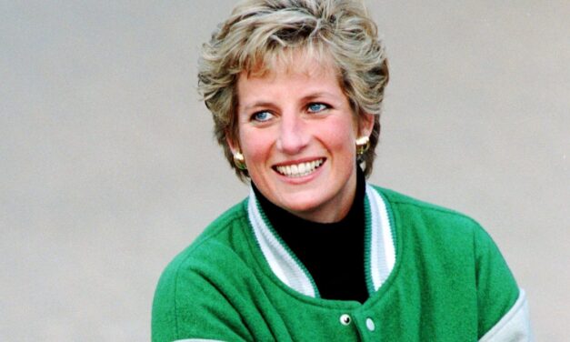 Je suis rédacteur en chef de la mode et la princesse Diana est toujours mon icône de style ultime – 28 ans sur