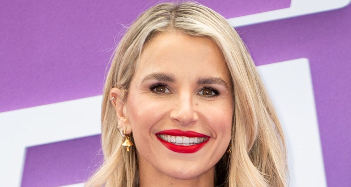 La robe nuptiale «  inattendue  » de Vogue Williams est le plus grand moment It-Girl de l&rsquo;été 2025