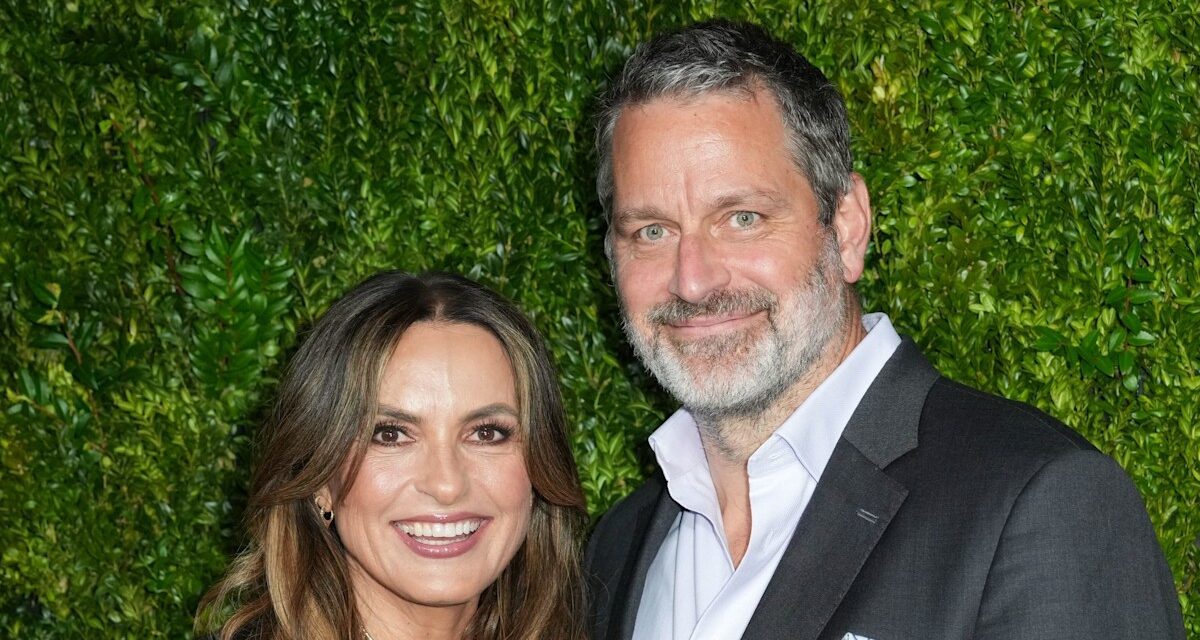 Law & Order : Mariska Hargitay de SVU partage une photo de vacances adorée avec son mari Peter Hermann