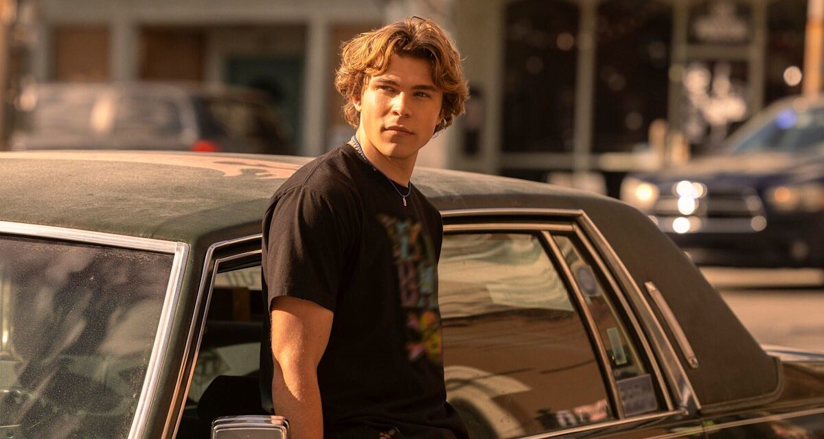 Le drame pour adolescents en 8 parties de Prime Video est la frénésie ultime d&rsquo;une nuit pour les fans des banques extérieures