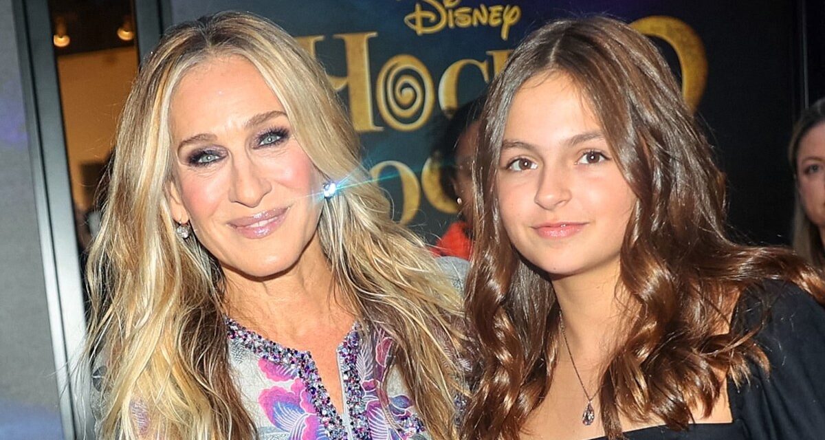 Sarah Jessica Parker s&rsquo;appuie sur la fille Tabitha dans un nouvel aperçu de la vie à la maison après des nouvelles difficiles