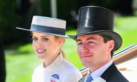 Le mari de la princesse Béatrice Edoardo Mapelli Mozzi partage un aperçu rare des plans d&rsquo;été