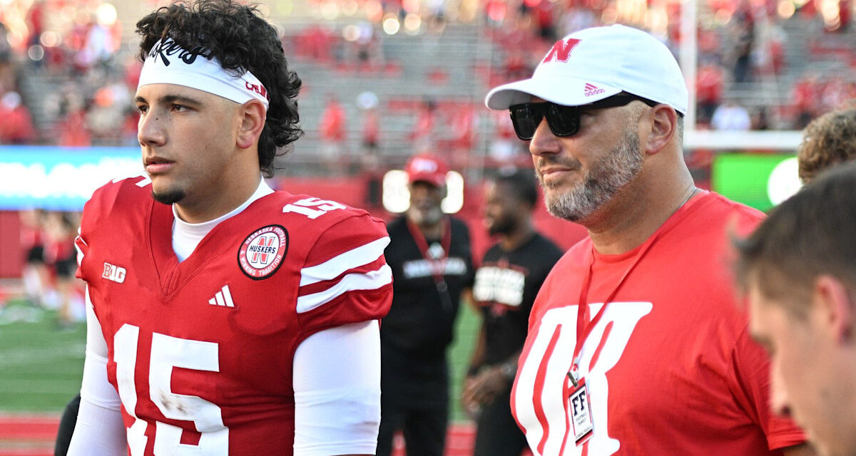 La célèbre famille sportive de la star du football Dylan Raiola, y compris la NFL Parent