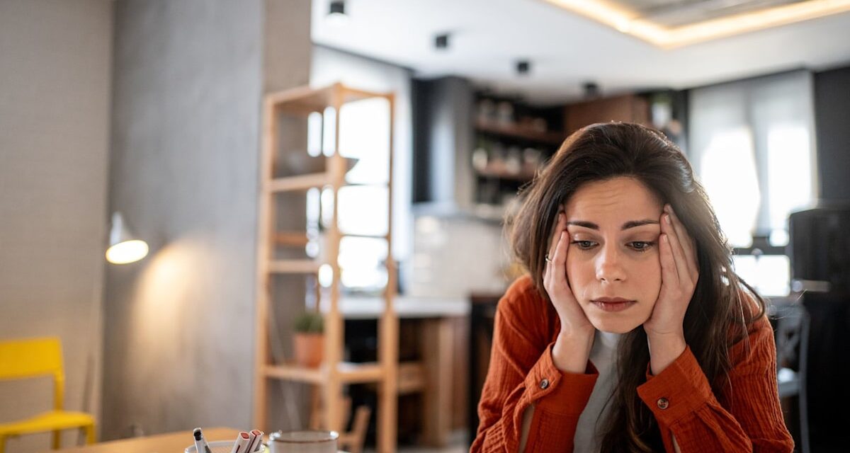 Qu&rsquo;est-ce que la dissociation ? Les experts expliquent pourquoi cela se produit et comment y faire face