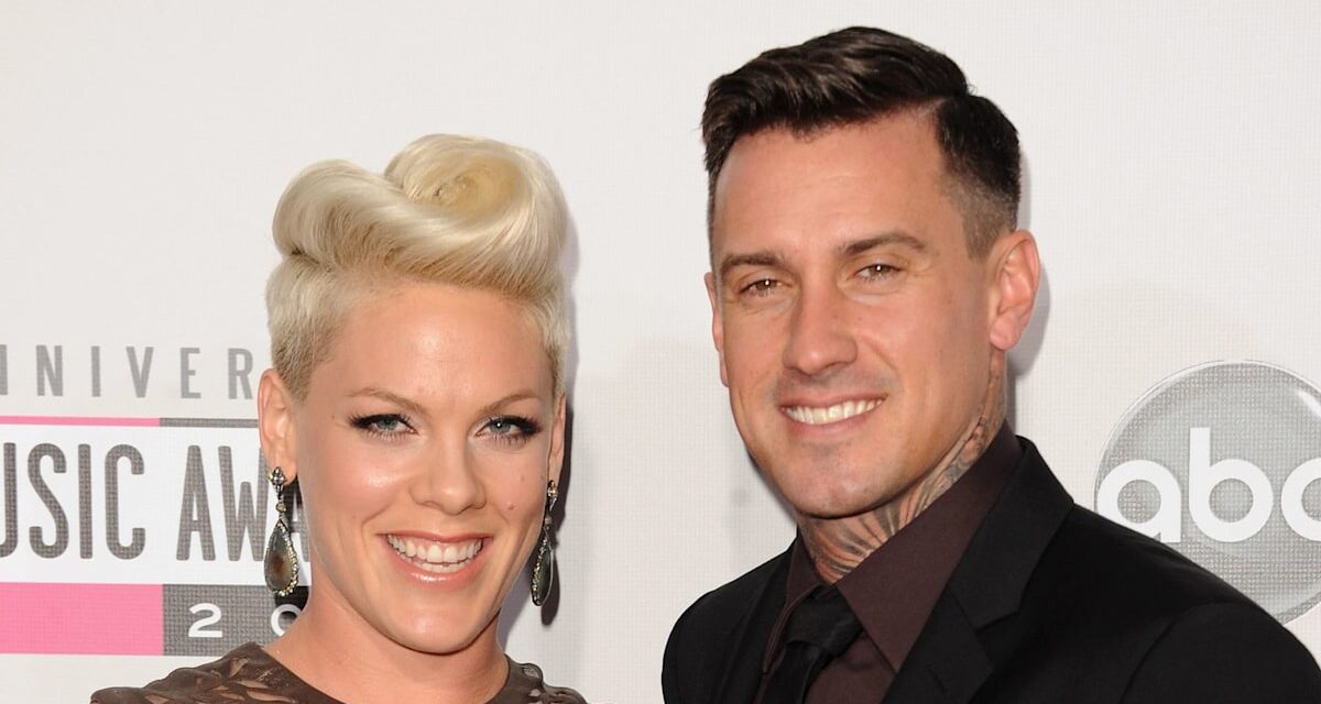 Les deux enfants de Pink et Caret Hart marquent le nouveau chapitre émotionnel après les problèmes de santé de Star: «  So Crazy  »