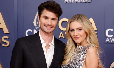 Chase Stokes a envoyé un message aimant à l&rsquo;ex Kelsea Ballerini avant les nouvelles de rupture