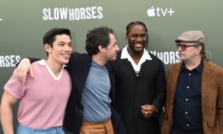 Rencontrez la star des chevaux lents Chris Chung, la principale femme, la femme de la dame Frances Mayli McCann