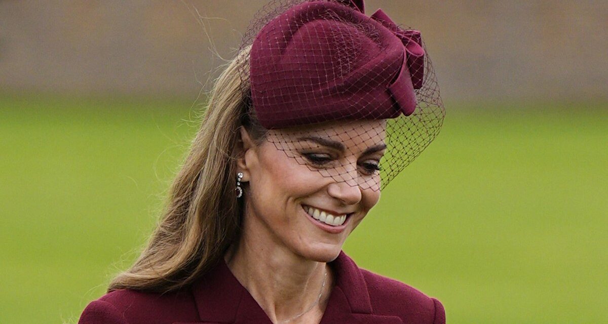 Kate Middleton Honours «  Maît  » de la visite de l&rsquo;État de Trump avec un look d&rsquo;automne audacieux