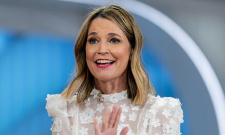 Savannah Guthrie partage une confession parentale surprenante après des vacances d&rsquo;été