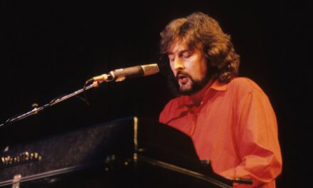 Icône de musique des années 70 morte à 81 ans après une bataille de cancer