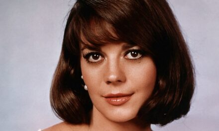 La fille et la petite-fille de Natalie Wood et petite-fille étourdissent dans de nouvelles photos inspirées de la fin de l&rsquo;étoile