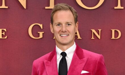 La vie de famille privée de Dan Walker avec sa femme Sarah et trois enfants adolescents