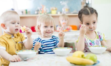 Les directives nutritionnelles pépiniales changent – ce que les parents doivent savoir sur les repas chauds et les déjeuners emballés