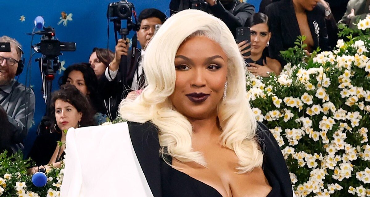 Lizzo aborde l&rsquo;utilisation et la perte de poids ozempique dans une nouvelle vidéo Risqué – Regarder