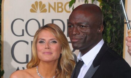 Heidi Klum et les quatre beaux enfants de Seal Star dans une photo de famille sans vue