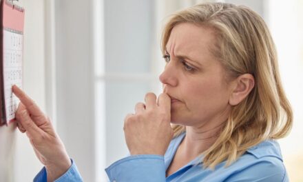 Reconnaître les jeunes Alzheimer à la quarantaine – ce qu&rsquo;il faut surveiller dans la quarantaine et la cinquantaine