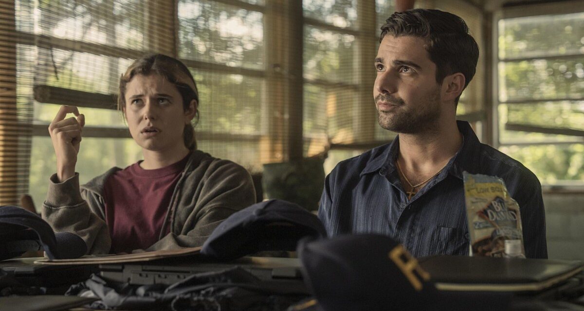 Les téléspectateurs &lsquo;accro&rsquo; &lsquo;sur le premier épisode «formidable» du nouveau drame criminel en 7 parties