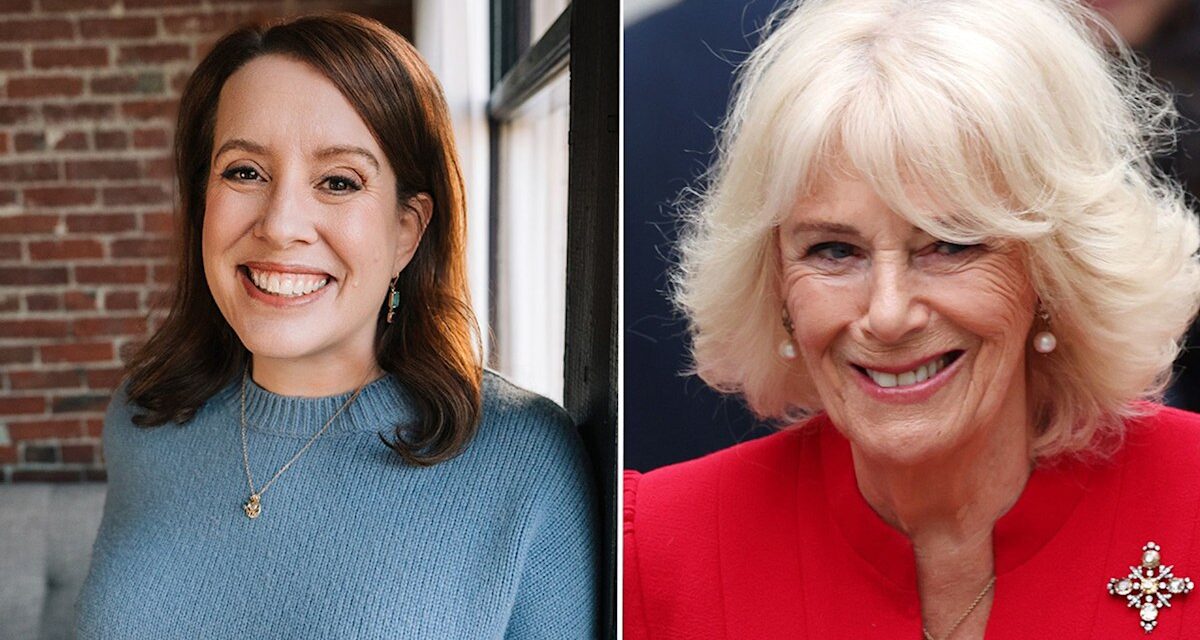 L&rsquo;auteur de Bridgerton, Julia Quinn, révèle l&rsquo;admiration pour la reine «vraiment cool» Camilla – exclusive