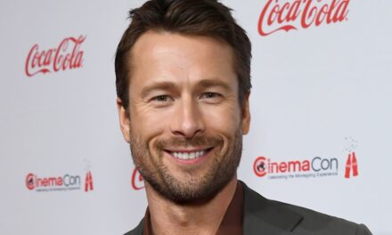 La star hollywoodienne est méconnaissable avec une transformation dramatique de cheveux